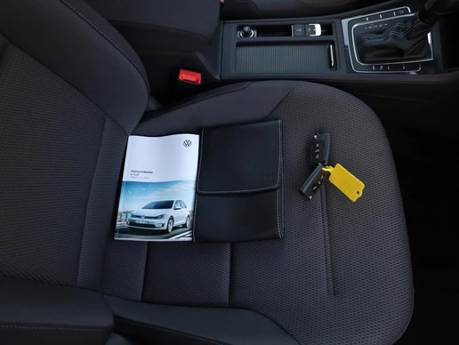Volkswagen e-Golf - Afbeelding 16 van 26