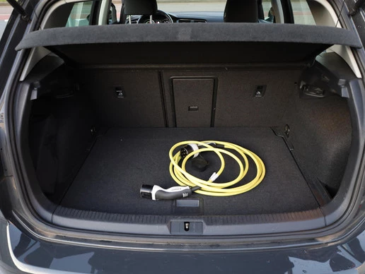 Volkswagen e-Golf - Afbeelding 17 van 26