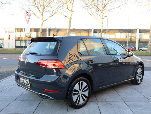 Volkswagen e-Golf - Afbeelding 20 van 26