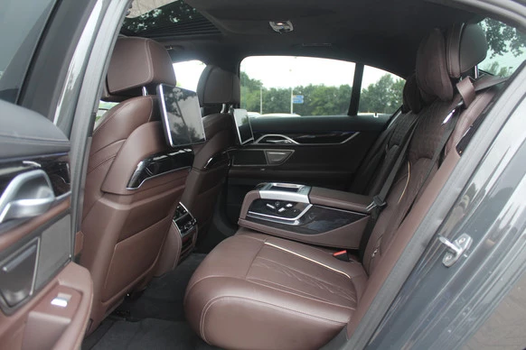 BMW 7 Serie - Afbeelding 11 van 30