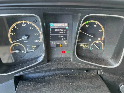 Mercedes-Benz Actros - Afbeelding 12 van 19