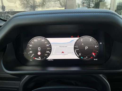 Land Rover Defender - Afbeelding 13 van 30