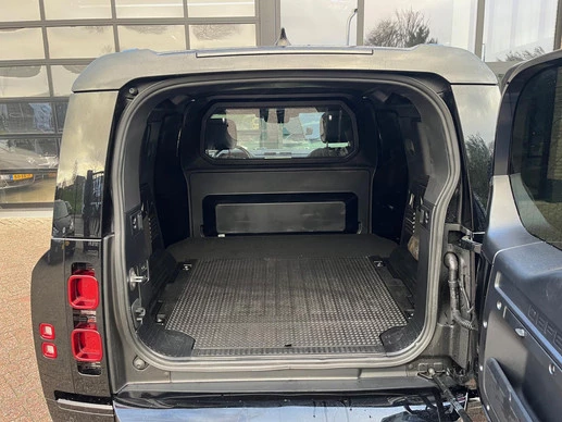 Land Rover Defender - Afbeelding 14 van 30