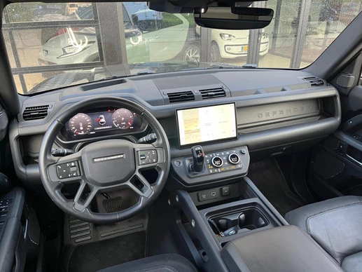 Land Rover Defender - Afbeelding 17 van 30