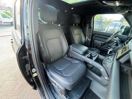 Land Rover Defender - Afbeelding 24 van 30