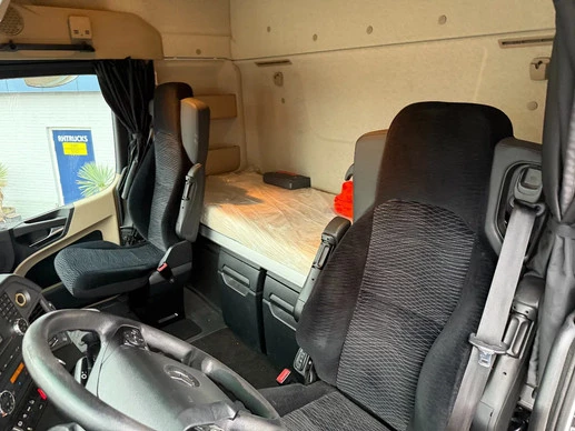 Mercedes-Benz Actros - Afbeelding 8 van 18