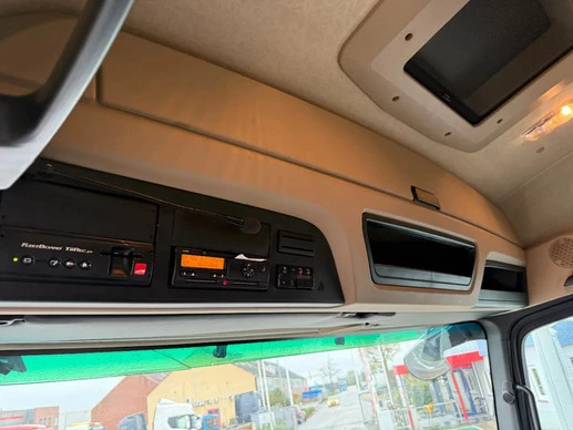 Mercedes-Benz Actros - Afbeelding 11 van 18