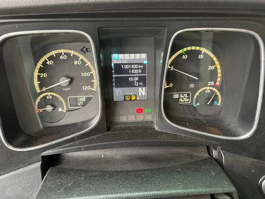 Mercedes-Benz Actros - Afbeelding 15 van 18