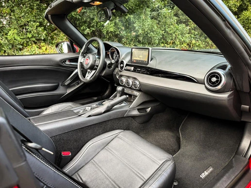 Fiat 124 Spider - Afbeelding 12 van 29