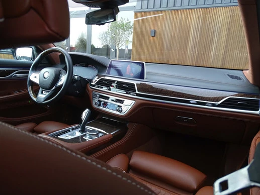 BMW 7 Serie - Afbeelding 17 van 30