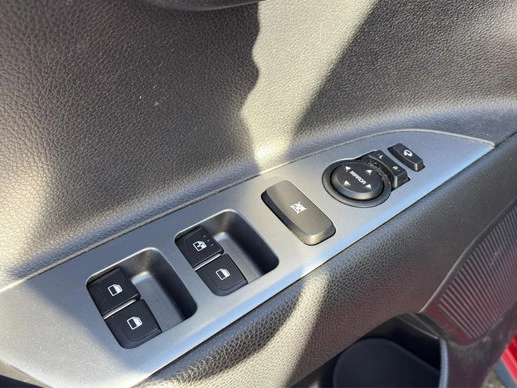 Kia Rio - Afbeelding 11 van 21