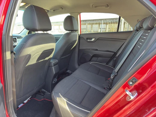 Kia Rio - Afbeelding 16 van 21