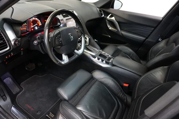 DS DS 5 - Afbeelding 24 van 30