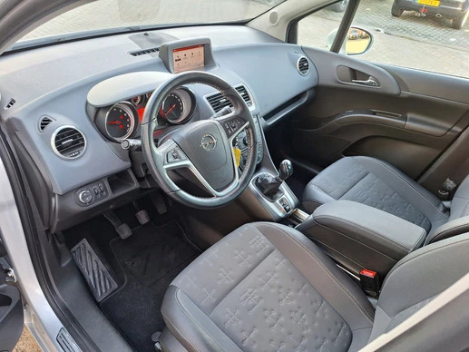 Opel Meriva - Afbeelding 10 van 30