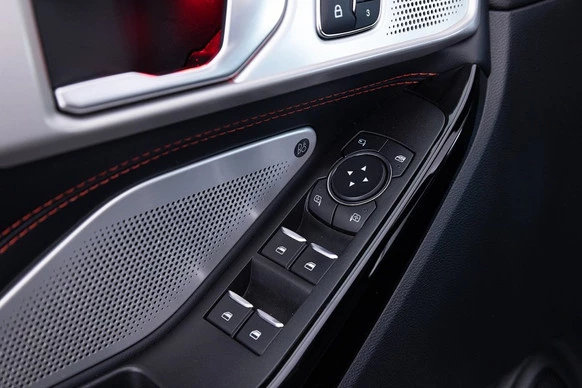 Ford Explorer - Afbeelding 10 van 30