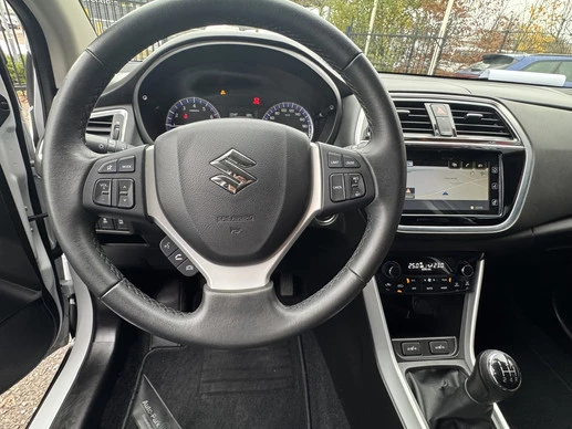 Suzuki S-Cross - Afbeelding 12 van 30