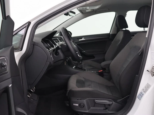 Volkswagen Golf - Afbeelding 4 van 30