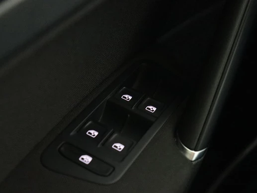 Volkswagen Golf - Afbeelding 26 van 30