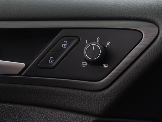 Volkswagen Golf - Afbeelding 27 van 30