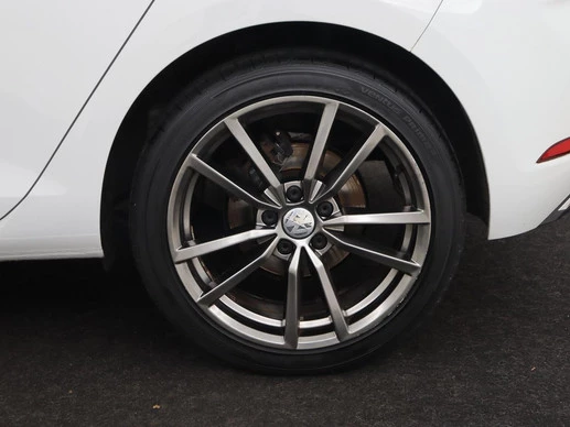 Volkswagen Golf - Afbeelding 28 van 30