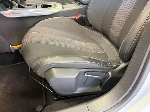 Peugeot 308 - Afbeelding 14 van 30