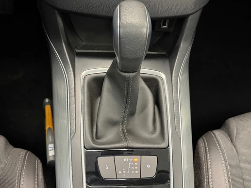 Peugeot 308 - Afbeelding 27 van 30