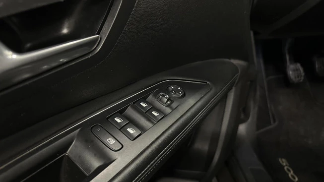 Peugeot 5008 - Afbeelding 27 van 30