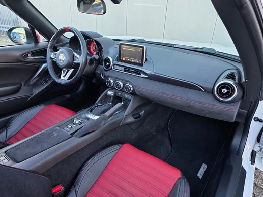 Abarth 124 Spider - Afbeelding 26 van 30