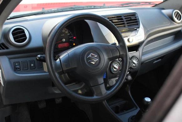 Suzuki Alto - Afbeelding 4 van 29
