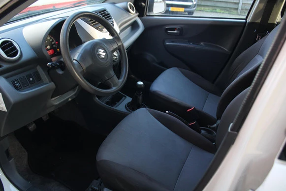 Suzuki Alto - Afbeelding 13 van 29