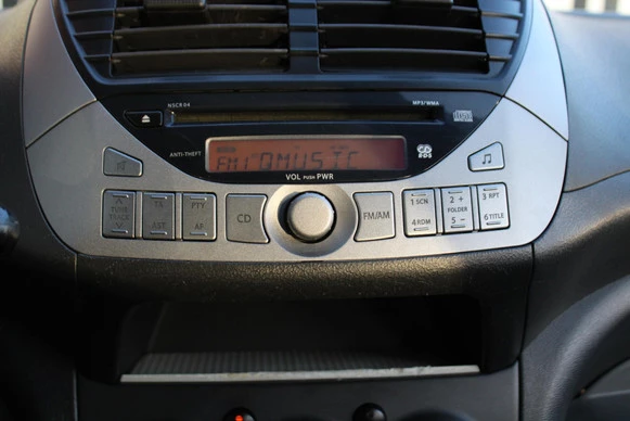 Suzuki Alto - Afbeelding 18 van 29