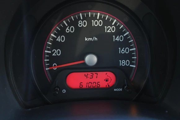 Suzuki Alto - Afbeelding 20 van 29