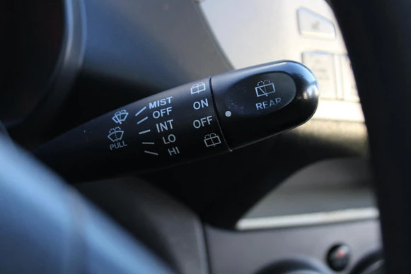 Suzuki Alto - Afbeelding 22 van 29