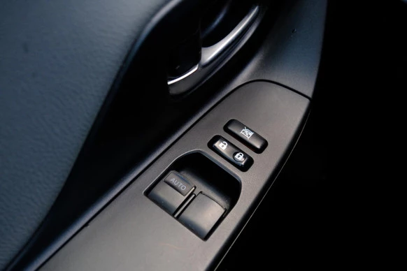 Toyota Yaris - Afbeelding 19 van 30