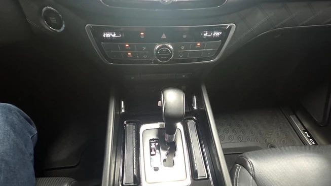 SsangYong Rexton - Afbeelding 18 van 26