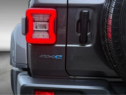 Jeep Wrangler - Afbeelding 14 van 21