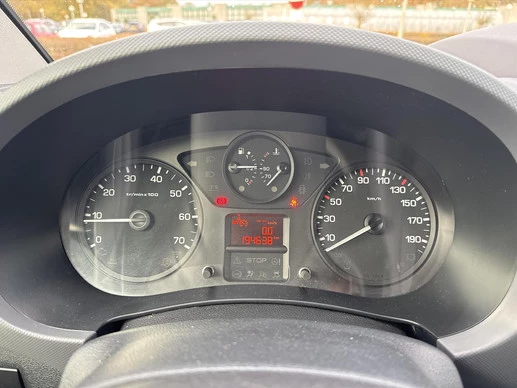 Peugeot Partner - Afbeelding 5 van 19