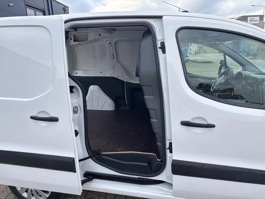 Peugeot Partner - Afbeelding 13 van 19
