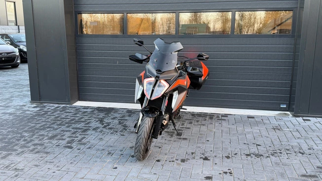 KTM 1290 - Afbeelding 8 van 15
