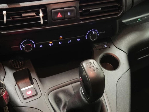 Peugeot Partner - Afbeelding 13 van 18