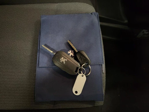 Peugeot Partner - Afbeelding 17 van 18