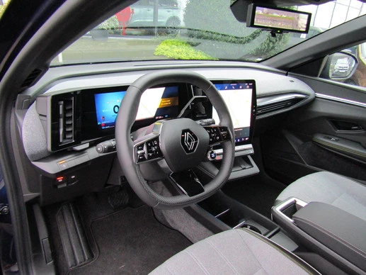 Renault Megane E-Tech - Afbeelding 16 van 30