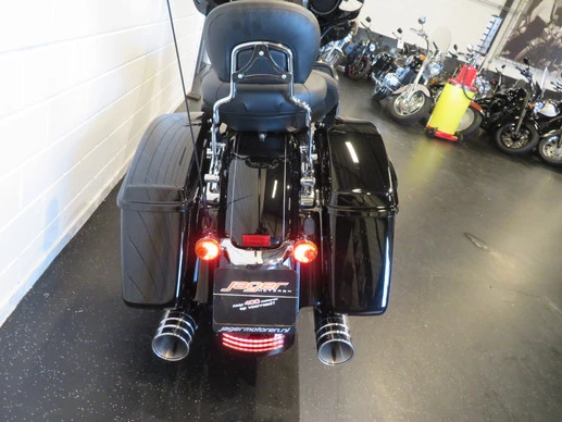 Harley-Davidson Street Glide - Afbeelding 4 van 12