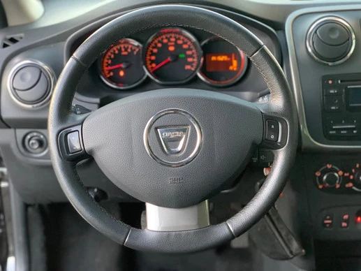 Dacia Logan - Afbeelding 3 van 19