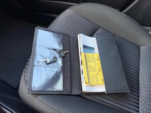 Toyota Prius - Afbeelding 23 van 24