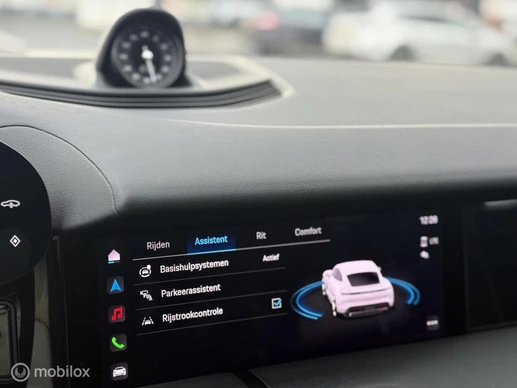 Porsche Taycan - Afbeelding 22 van 30