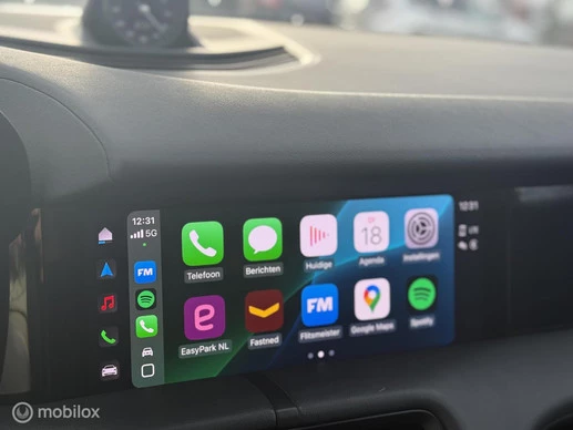 Porsche Taycan - Afbeelding 24 van 30