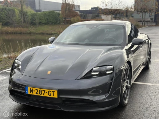 Porsche Taycan - Afbeelding 3 van 30