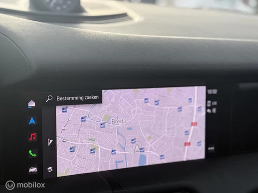 Porsche Taycan - Afbeelding 28 van 30