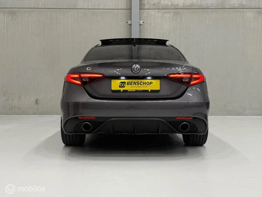 Alfa Romeo Giulia - Afbeelding 9 van 30